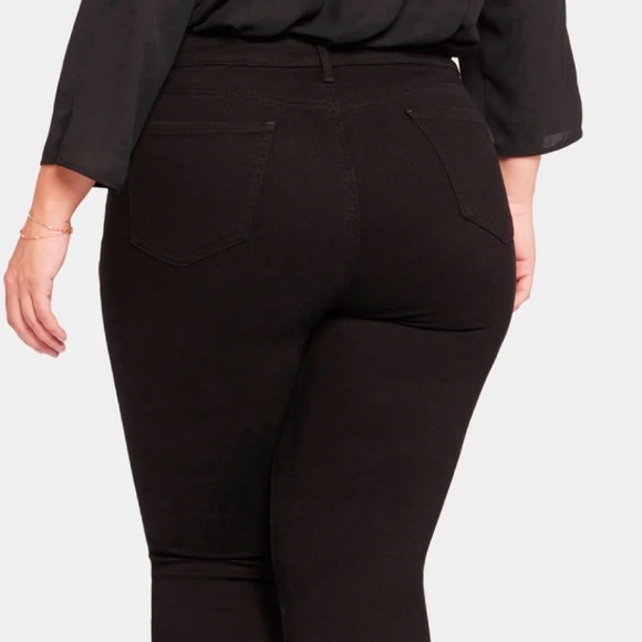 NWT NYDJ Ami Skinny Jeans Plus Size in Black - Picture 2 of 8